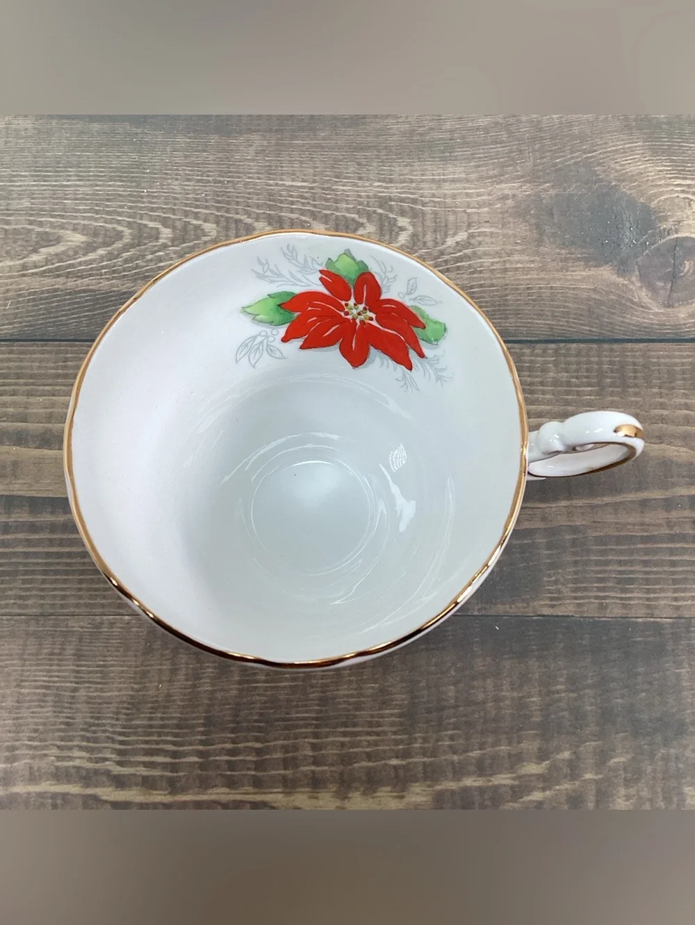 Vintage Victoria C & E Bone China England Tea Cup And Saucer Poinsettia